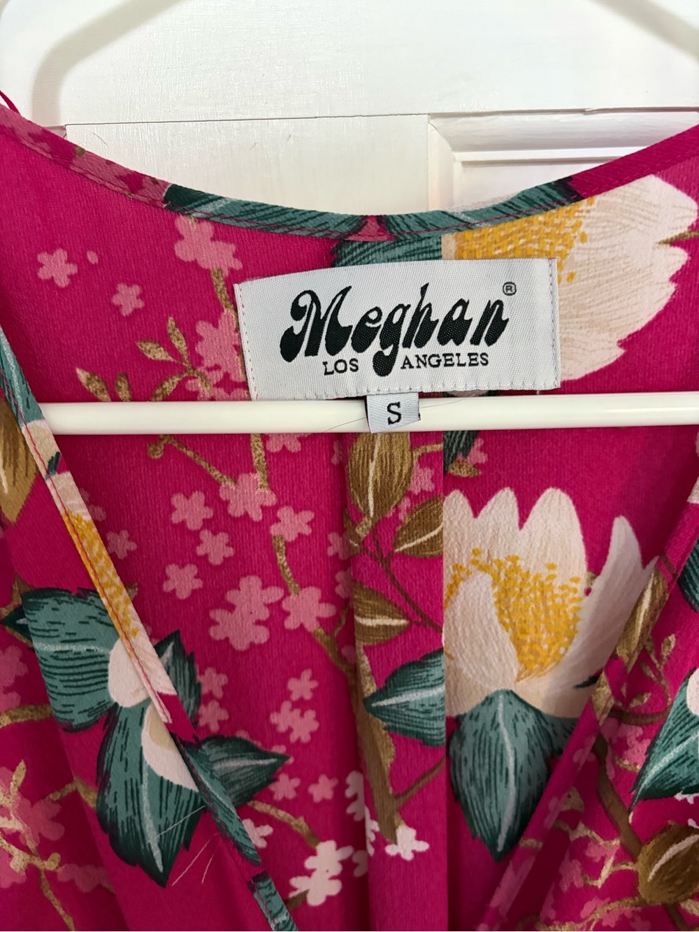 Floral wrap midi dress - Picture 3 of 4